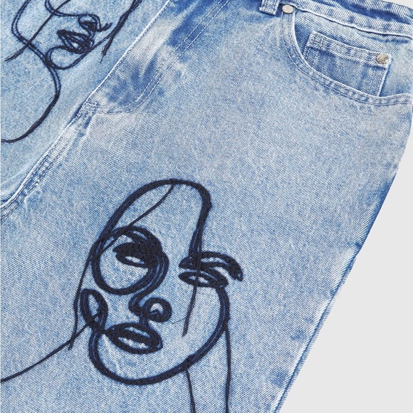 Line Art Boyfriend Jeans - Mid Blue - Picture 5 of 13